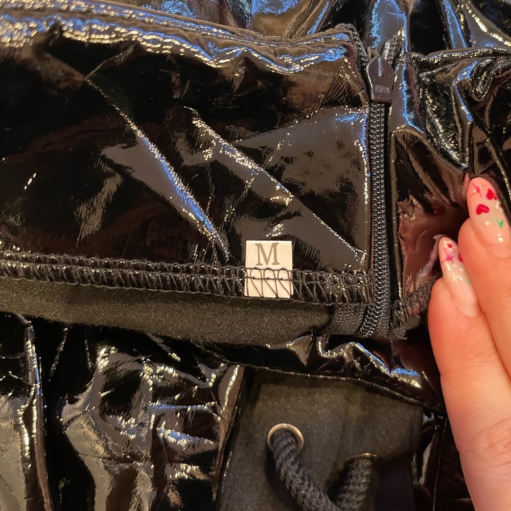 Leather Mini Skirt - Picture 7 of 7